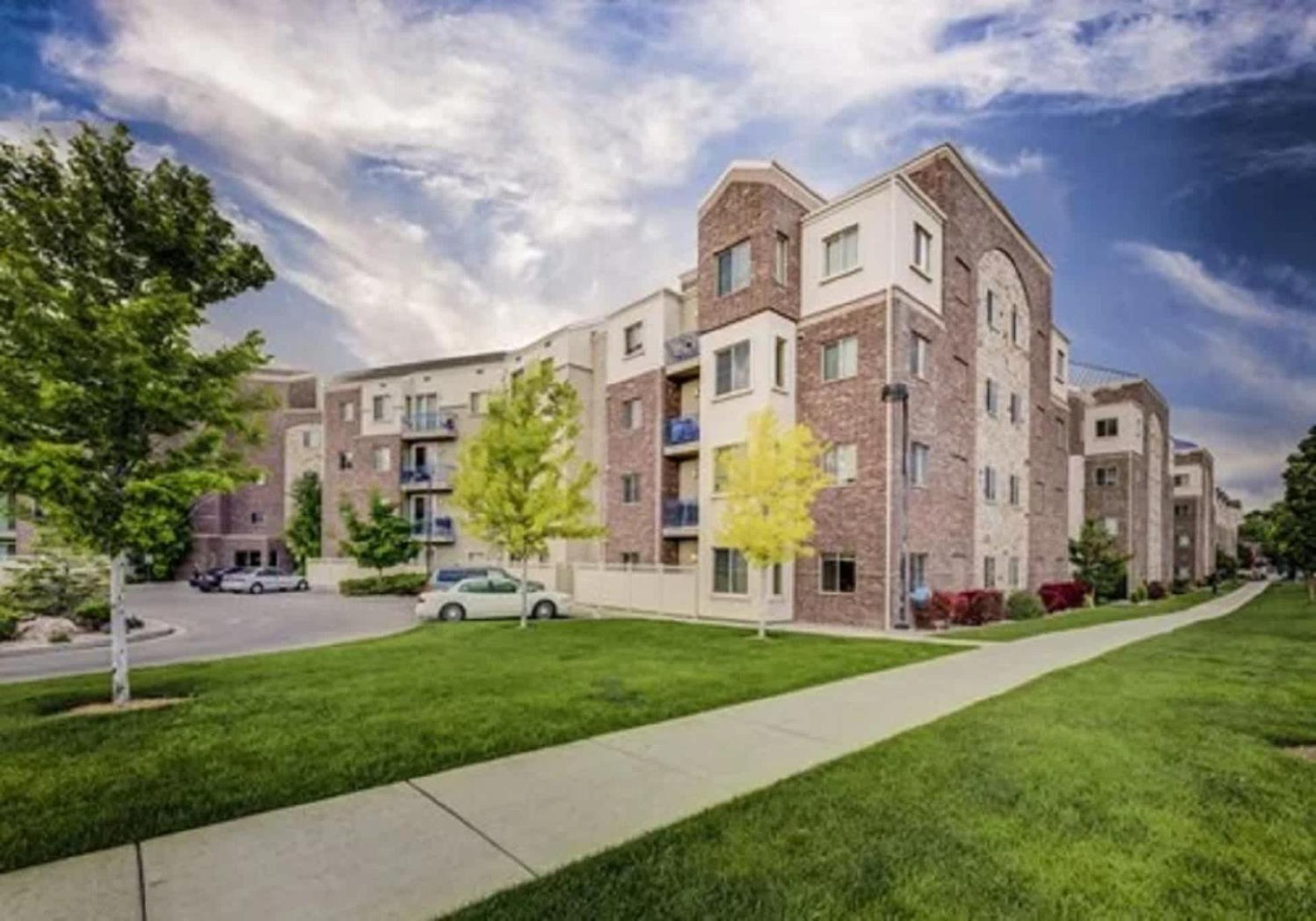 Deluxe Downtown Condo Close To Everything! Salt Lake City Luaran gambar