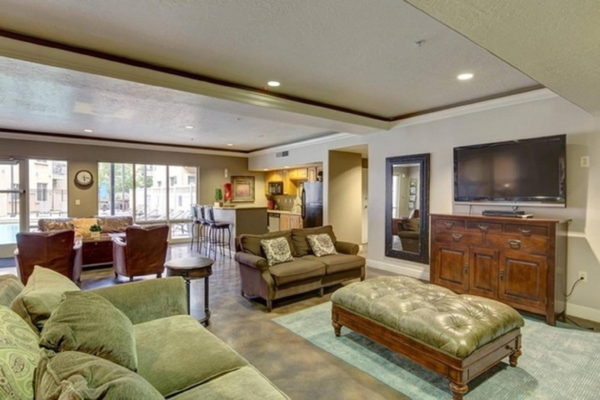 Deluxe Downtown Condo Close To Everything! Salt Lake City Luaran gambar